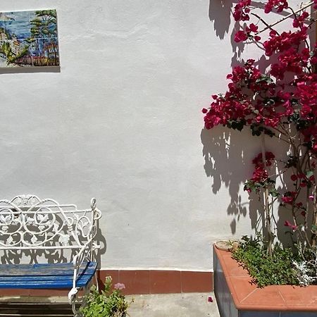 Casa Vacanza Le Tre Sorelle Виетри Экстерьер фото